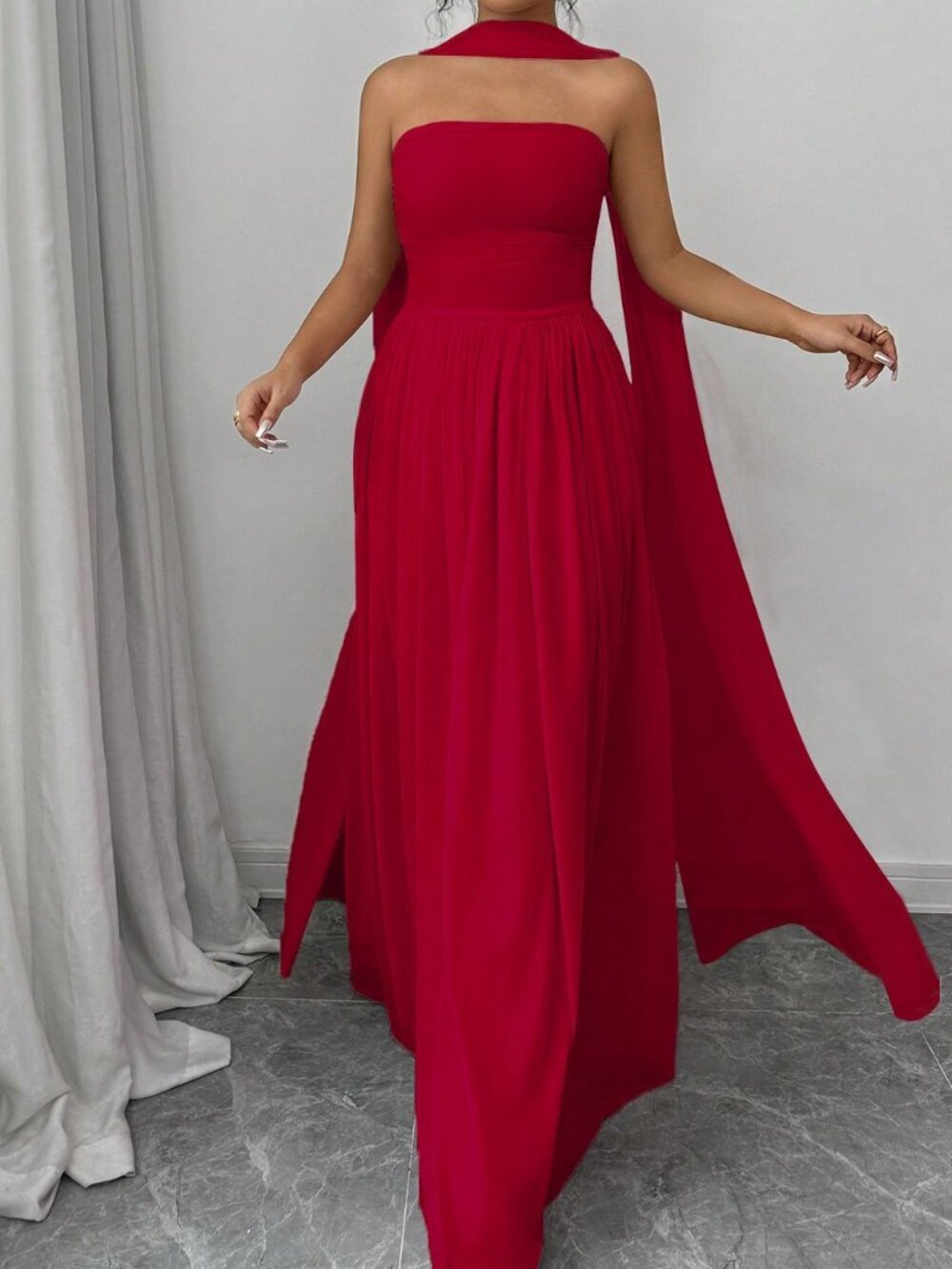 Red Elegant Women's Sleeveless Zipper Slim Fit Halter Dress